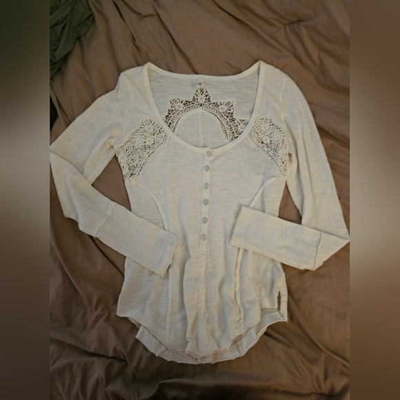 FREE PEOPLE KEEPSAKE HENLEY - Picture 4 of 5
